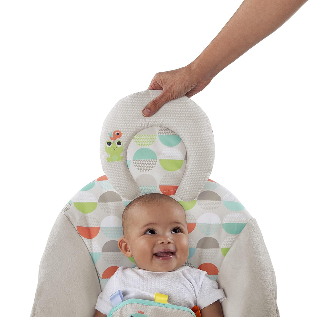 Baby Bouncer Soothing Vibrations Infant Seat with Toy Bar, 0-6 Months L689424