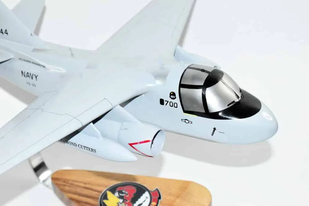 S-3B Viking Model, 1/46th Scale, Mahogany U21821