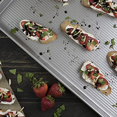 Half Sheet Pan, Nonstick Warp Resistant Baking Pan, Aluminized Steel G39207