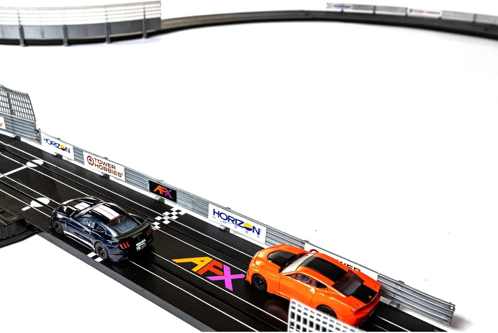 HO Slot Racing Car Set I183195
