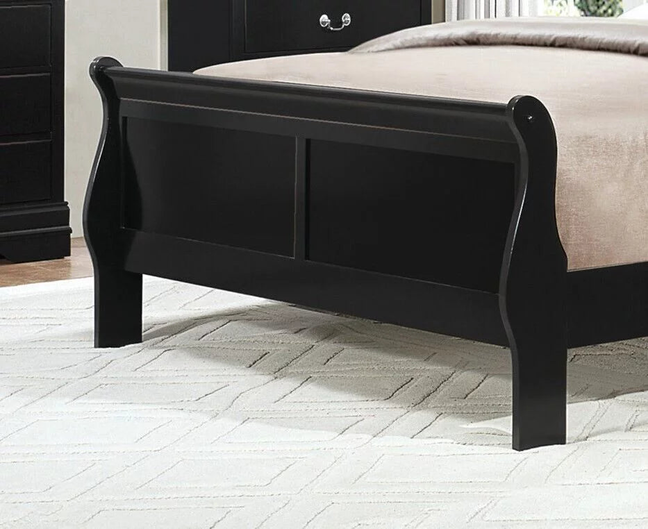 Queen Bed with Nightstands Bedroom Set O828777