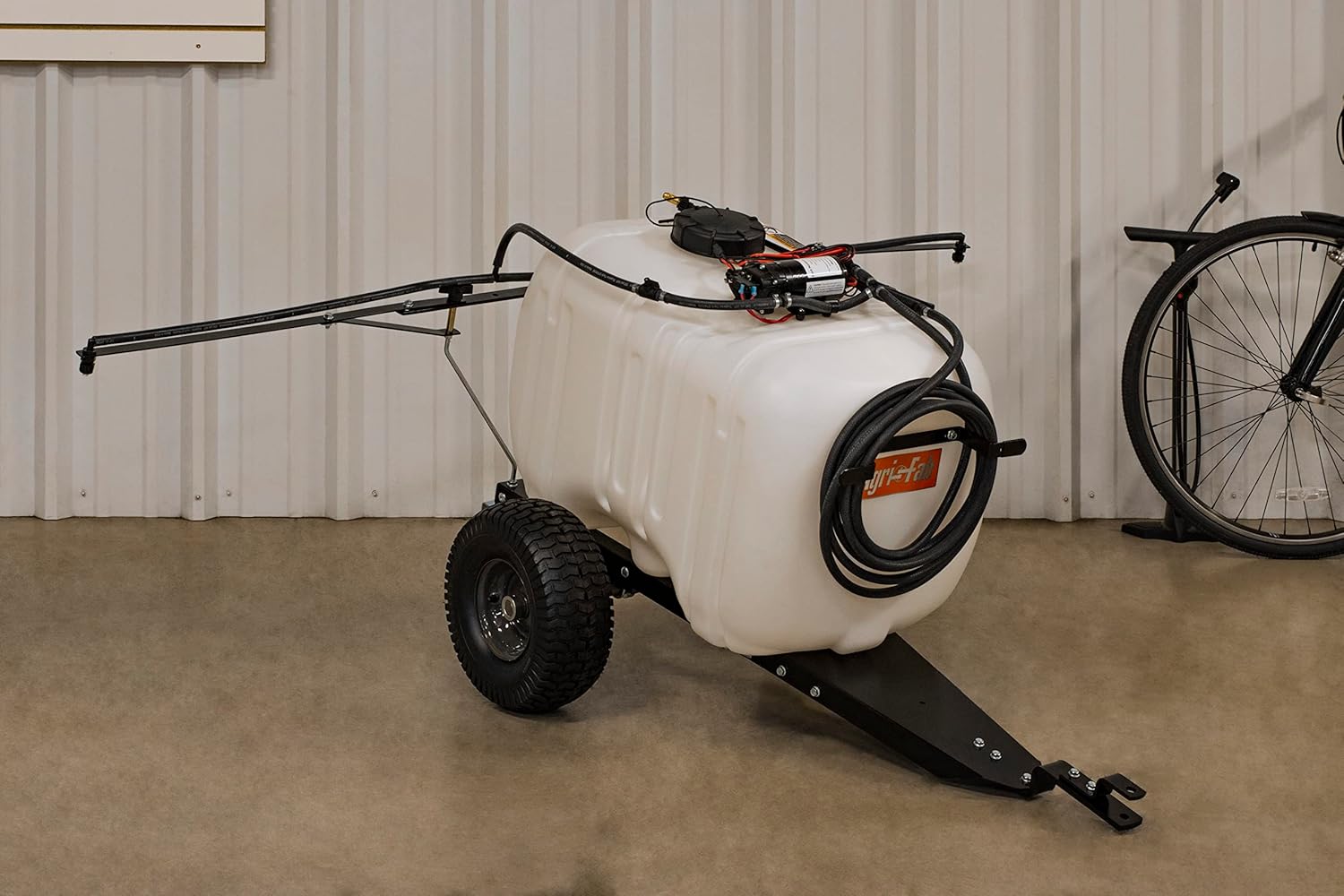 45 Gallon Tow Behind Sprayer Y480506
