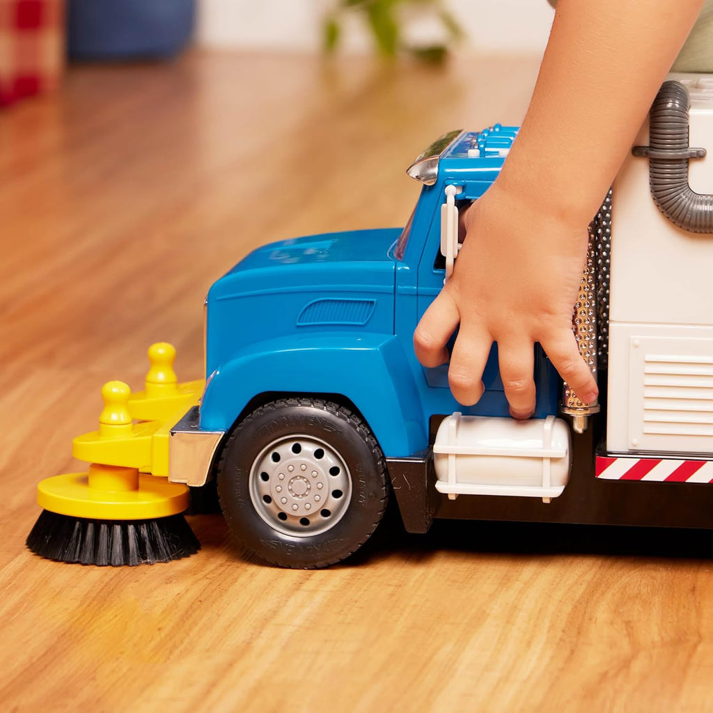 1:16 Scale Electric Street Sweeper Toy Truck with Openable Doors P573