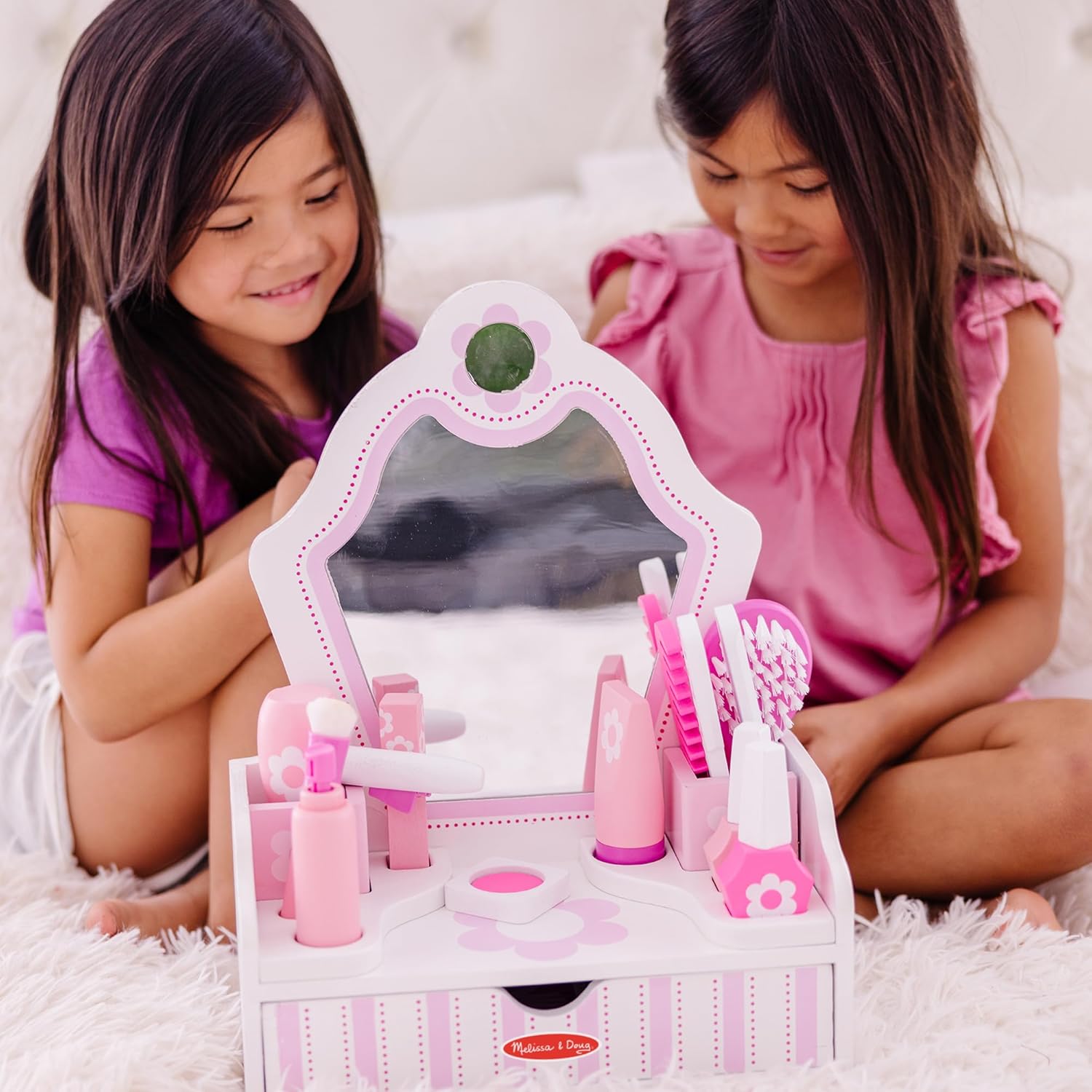 Wooden Beauty Salon Play Set with Vanity and Accessories L2162