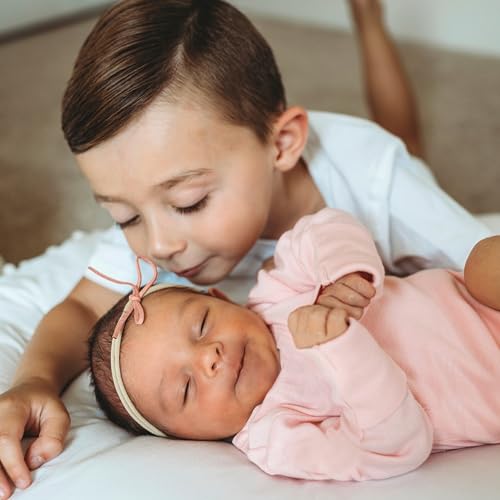 Multipack Organic Cotton Baby Gift Sets for Newborn Infant Boys Girls O678260
